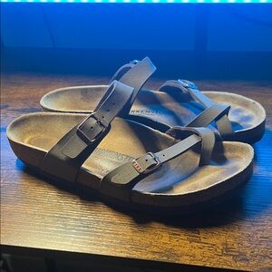 Birkenstock Yara Brown Leather Toe Loop Sandals EU 39 US 8–8.5 Worn Soles